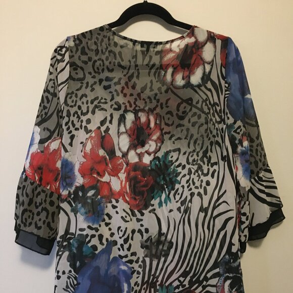 Tricotto Artsy Animal Print Womens Lace Up Bell Sleeve Cover Dress - Picture 8 of 16